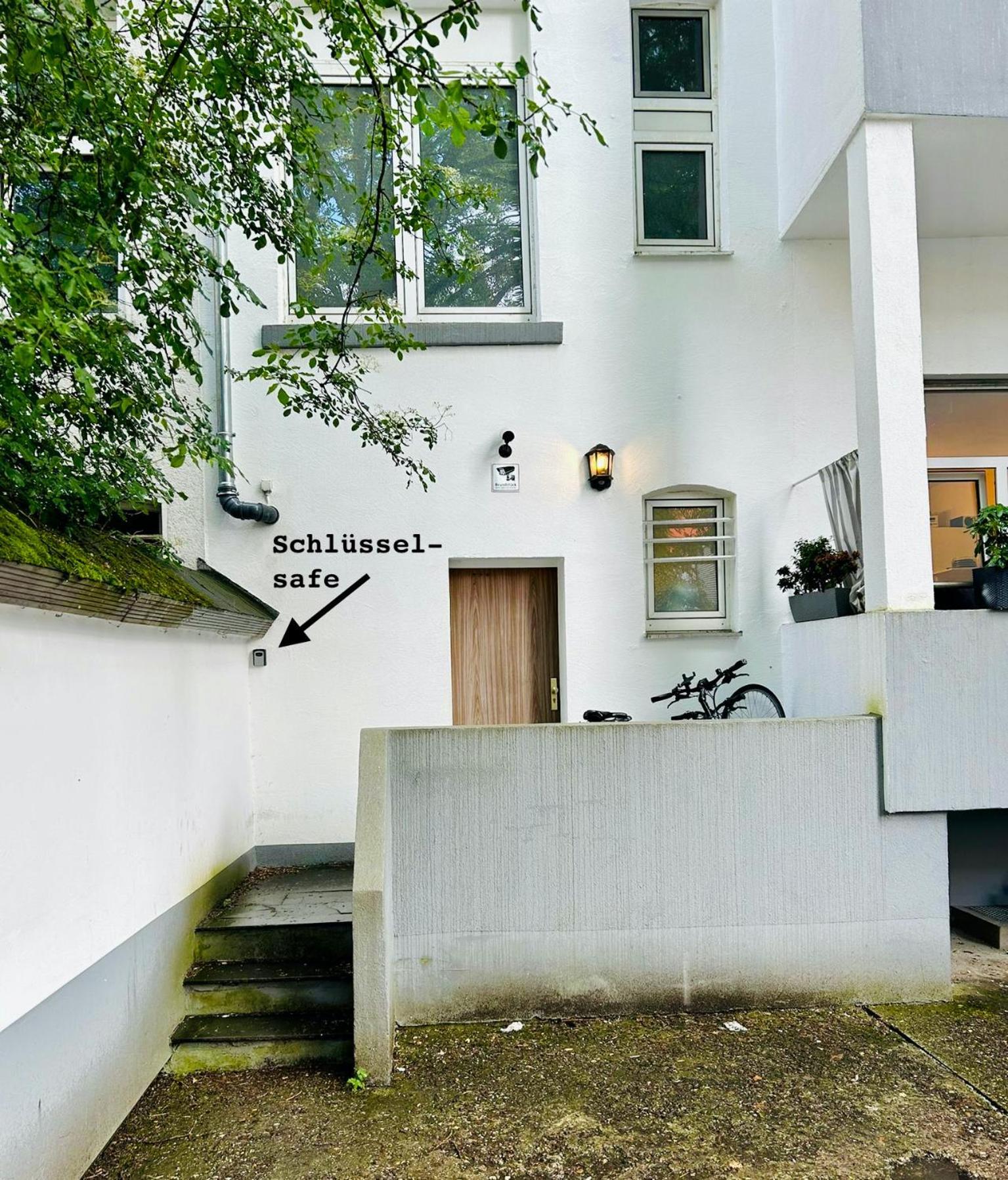 בוכום Feelslikehome - Urbane Altbauwohnung Mit Dachterasse& Parkplatz מראה חיצוני תמונה